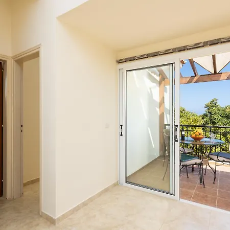 Kleopatra Villa *