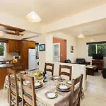Villa Kleopatra *
